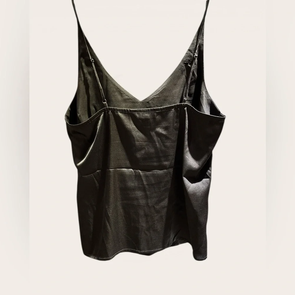 Banana Republic Black Satin V-Neck Camisole - Picture 2 of 2